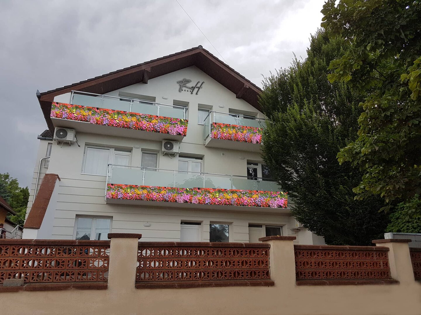 Hévíz Springs Kft - image 1